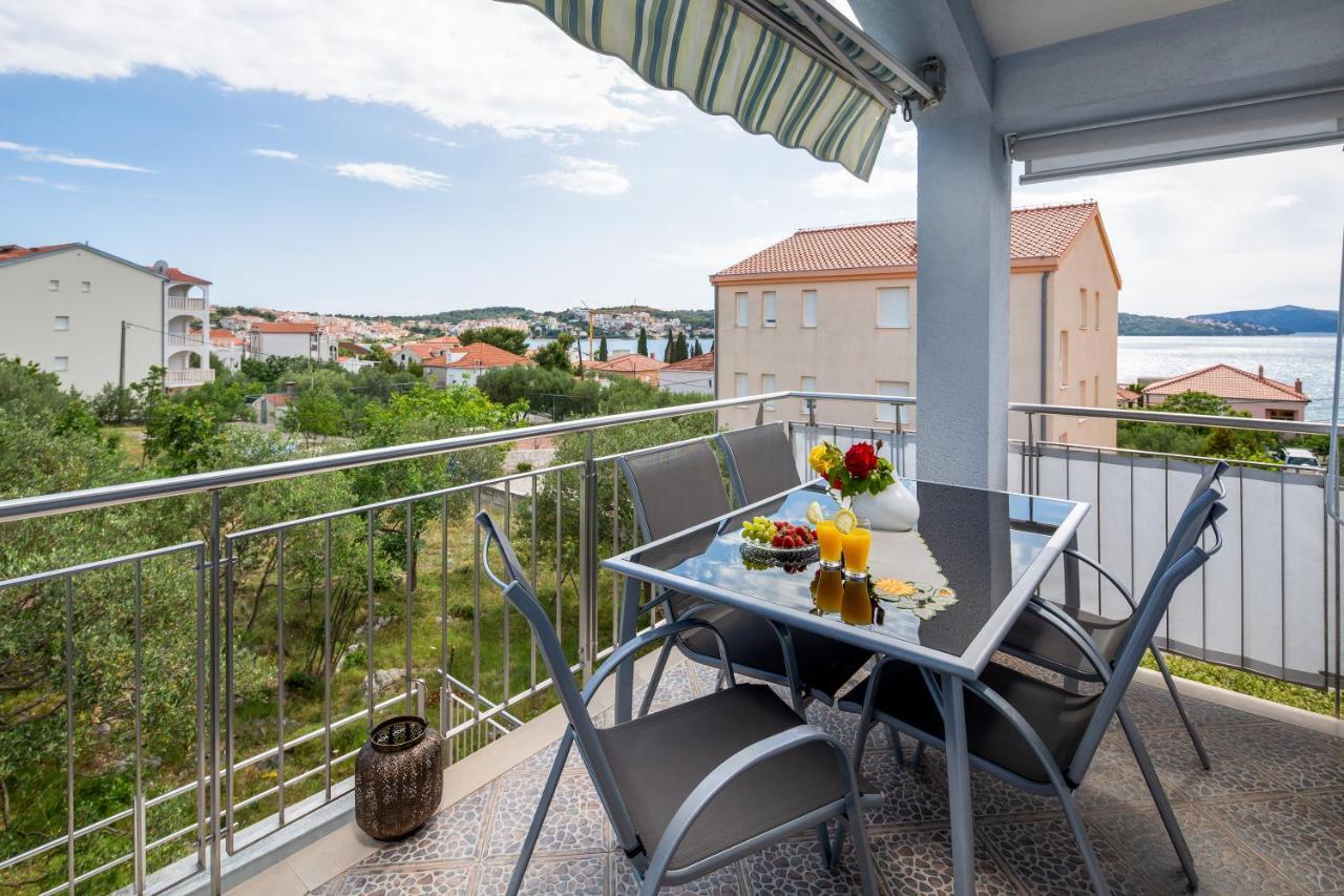 Villa Kristina Trogir Exterior foto